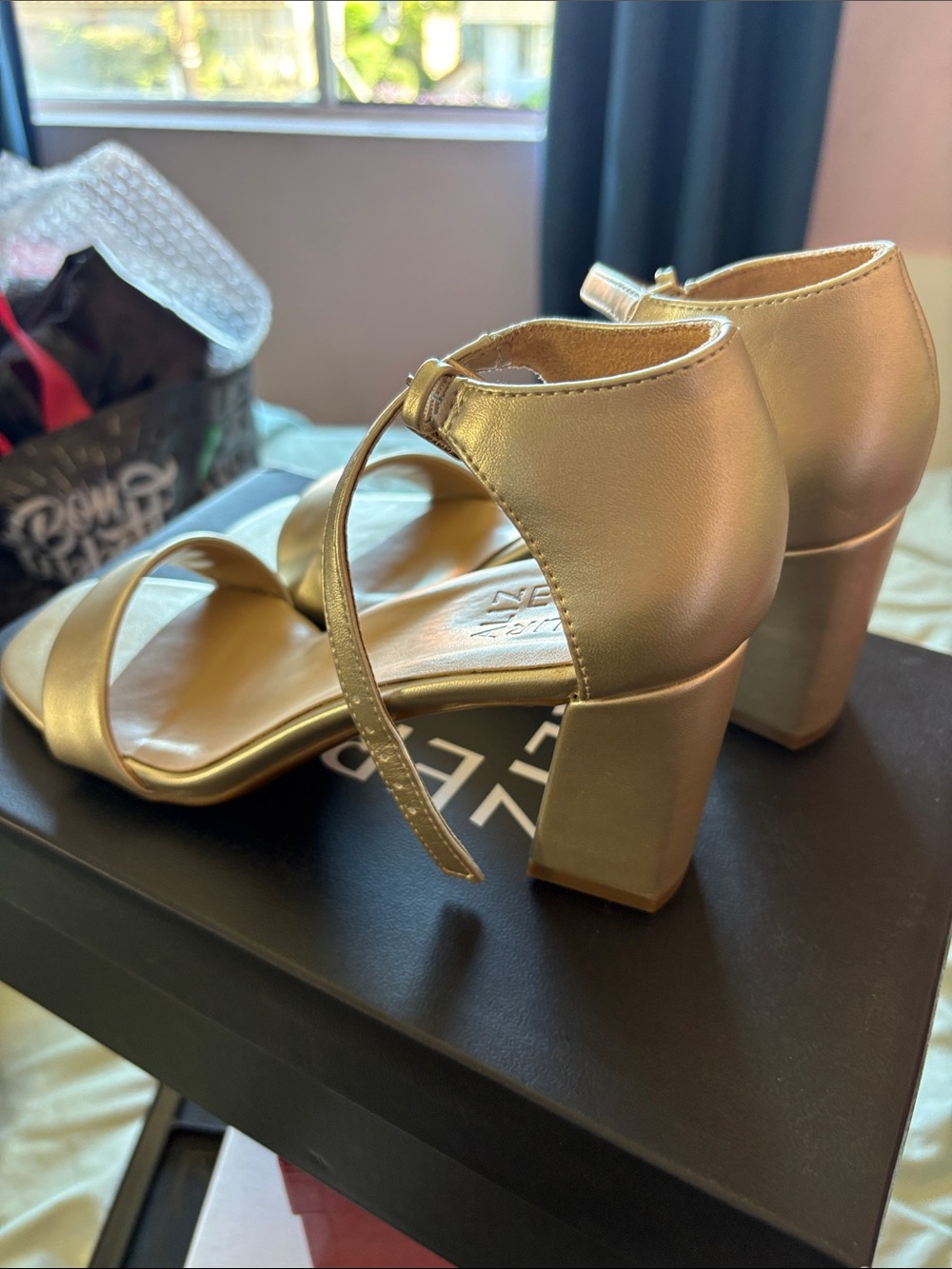 Naturalizer Metallic Gold Ankle-Strap Block Heels size 7.5 - Picture 4 of 8